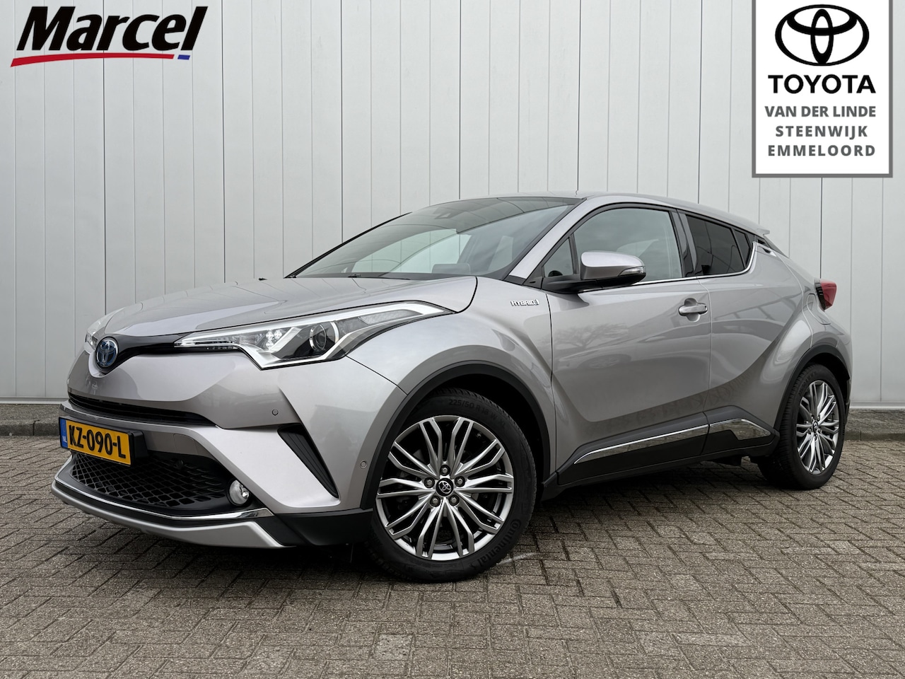 Toyota C-HR - 1.8 Hybrid Executive First NL Auto Dealer Onderhouden JBL Trekhaak PDC Stoel Verwarming - AutoWereld.nl