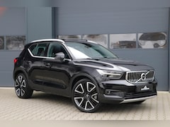 Volvo XC40 - 1.5 T5 Recharge 262Pk Panodak AppleCarplay Camera Stoel/stuur verwarming 19'Inch Led Chroo