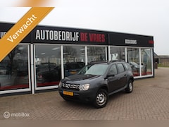 Dacia Duster - 1.2 TCe 4x2 Lauréate Airco/Bluetooth/Trekhaak/NAP