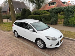 Ford Focus Wagon - 1.6 TDCI ECOnetic Titanium | Rijdt goed