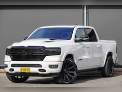 Dodge Ram 1500 - 5.7 V8 401Pk 4x4 Crew Cab | Laramie | 360° Camera | Panoramadak | Treeplanken | Trekhaak |