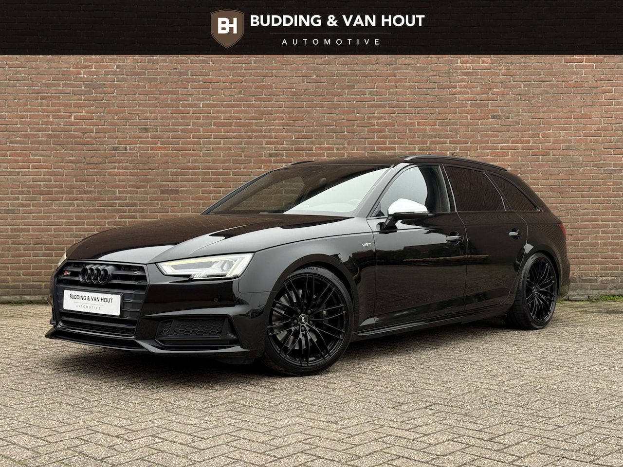 Audi S4 - Avant 3.0 TFSI Quattro Pano Milltek H&R Matrix - AutoWereld.nl