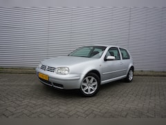 Volkswagen Golf - 1.6-16V Ocean Airco / Elektr. ramen / Trekhaak / NAP / Apk t/m 11-2026