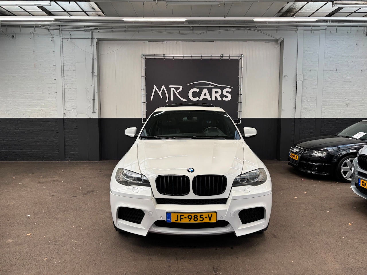 BMW X6 - 4.4i M pano/headup/ - AutoWereld.nl