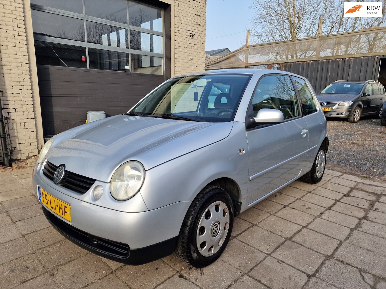 Volkswagen Lupo - 1.4 Trendline/3D/Apk 05-03-2027 - AutoWereld.nl