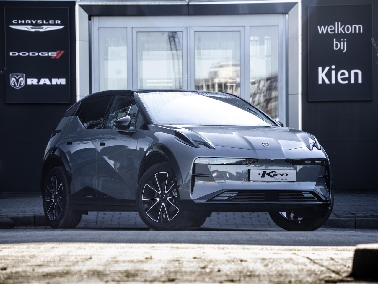 ZEEKR X - RWD Long Range 69 kWh RWD Long Range 69 kWh - AutoWereld.nl