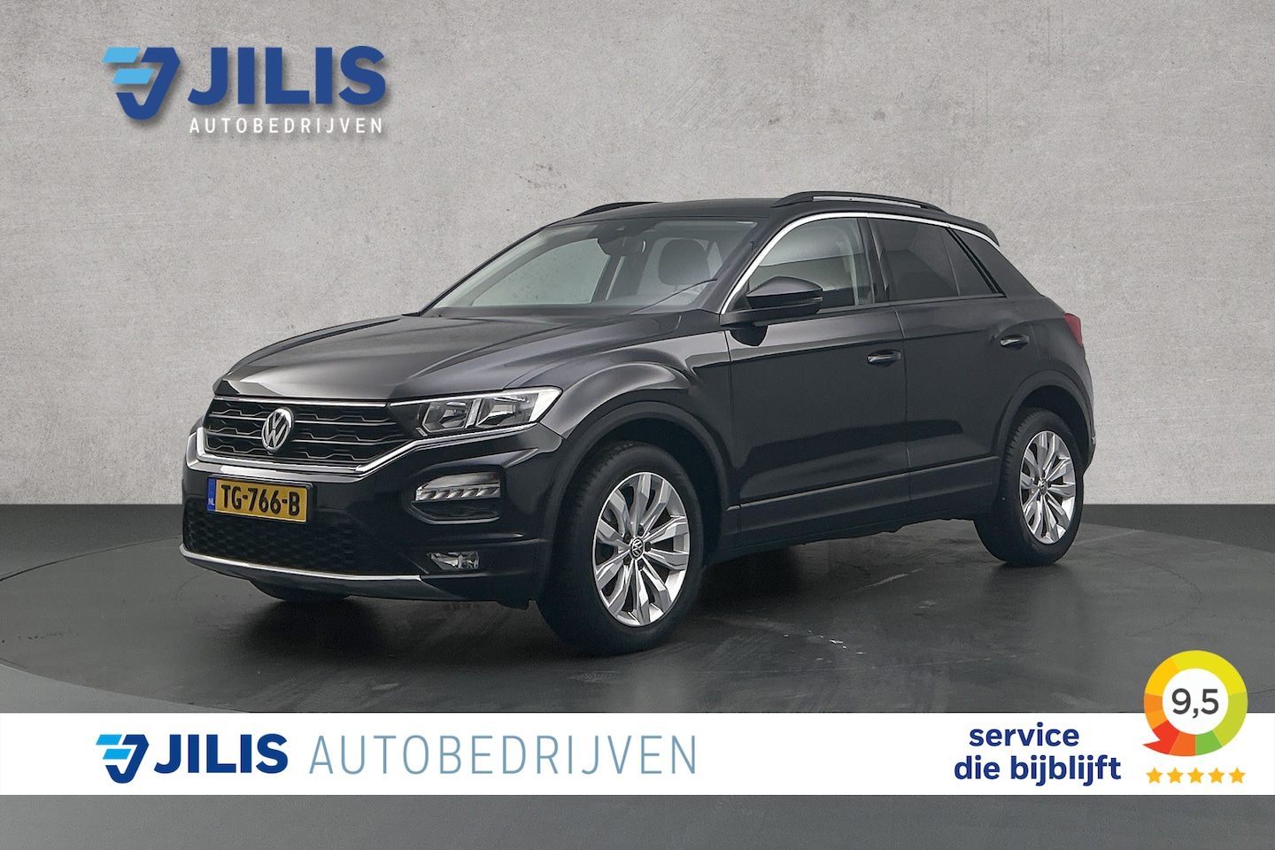 Volkswagen T-Roc - 1.5 TSI Style | Trekhaak | Camera | Apple Carplay | Adaptieve cruise control - AutoWereld.nl