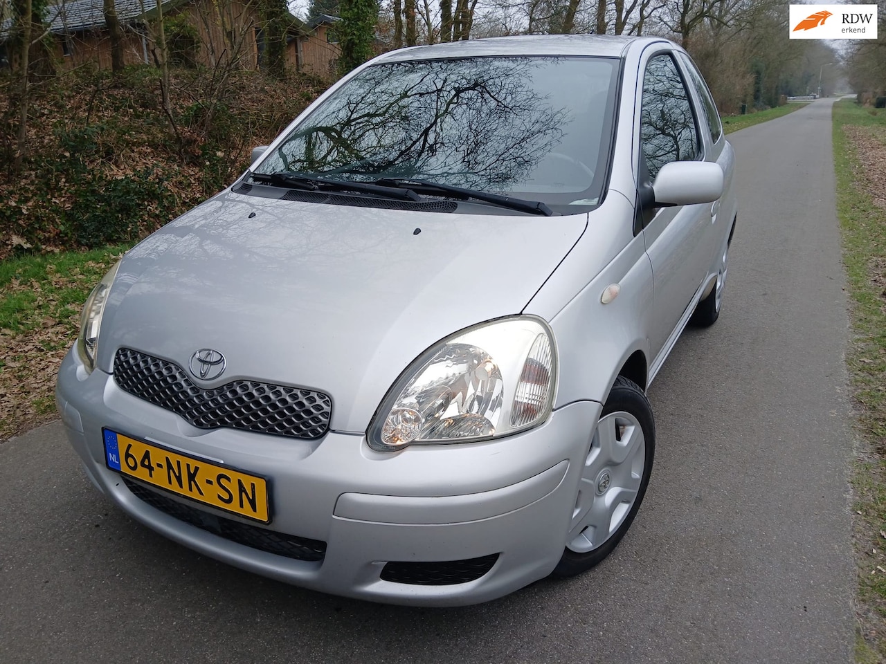 Toyota Yaris - 1.3 VVT-i Sol 1.3 VVT-i Sol - AutoWereld.nl