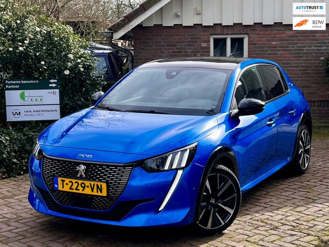 Peugeot 208 - 1.2 PureTech GT Pack|Pano|BOMVOL|RIEM VV|Leder|ACC|3D Cockpit|Sportstoelen|CAMERA - AutoWereld.nl