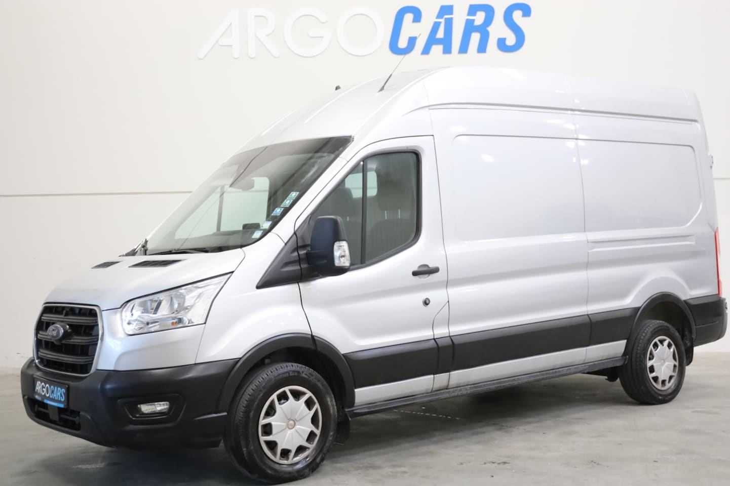 Ford Transit - 350 2.0 TDCI AUTOMAAT L3/H3 TREKHAAK NAVI PDC 170PK TOPSTAAT LEASE V/A €144,- P.M. INRUIL - AutoWereld.nl