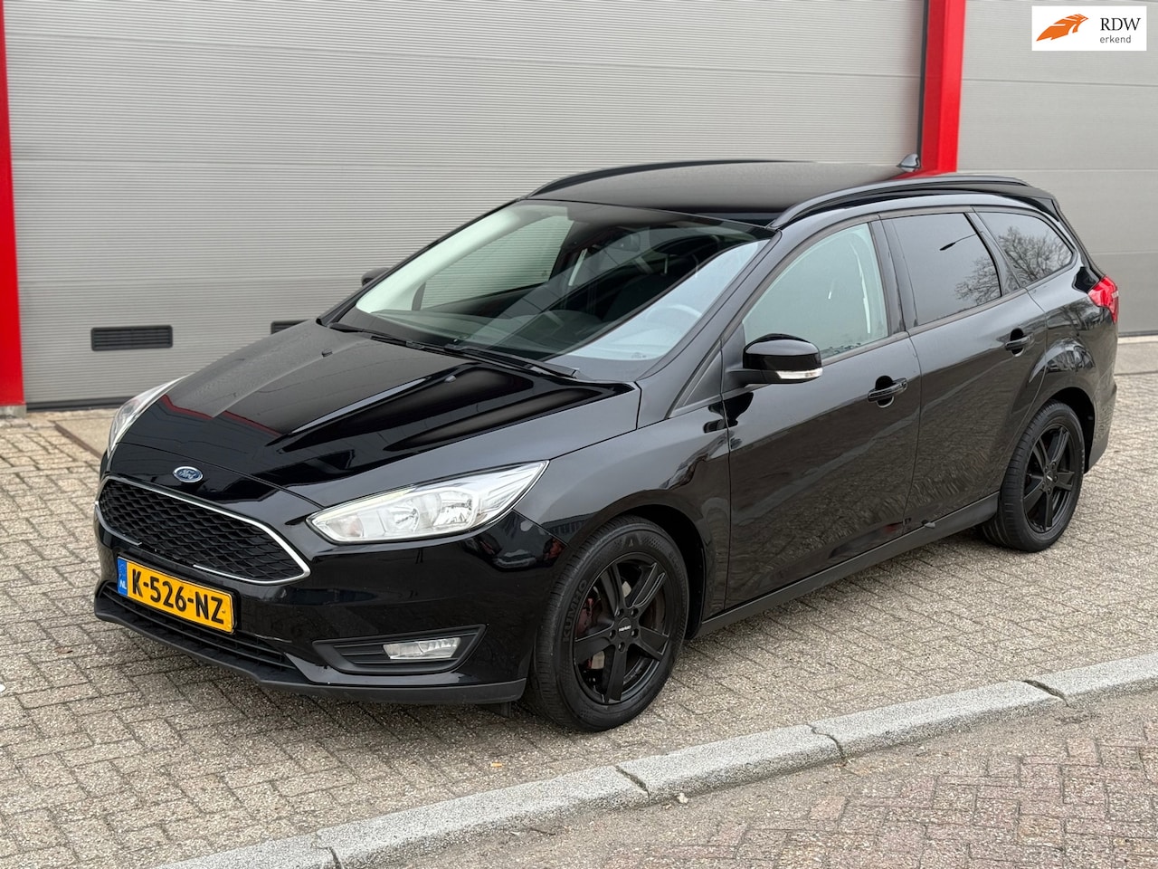 Ford Focus Wagon - 1.0 First Edition | nieuwe distributieriem | goedonderhouden | leuke options!! - AutoWereld.nl
