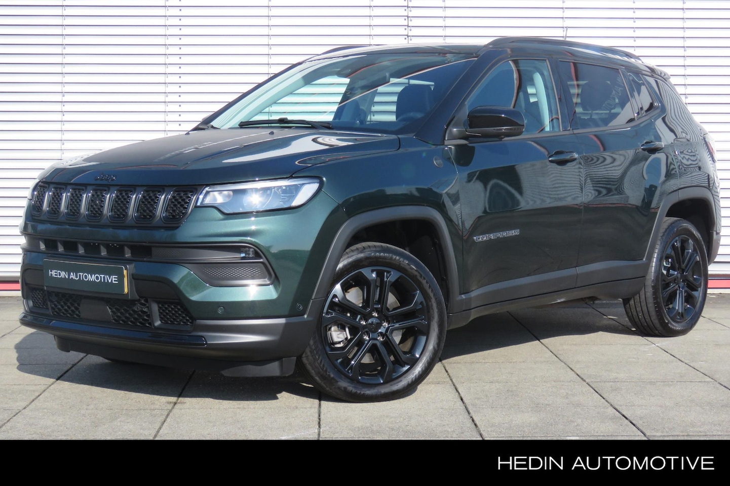 Jeep Compass - 4xe 240 Plug-in Hybrid Electric North Star | Schuif/Kanteldak |  360° Camera | Dodehoek de - AutoWereld.nl