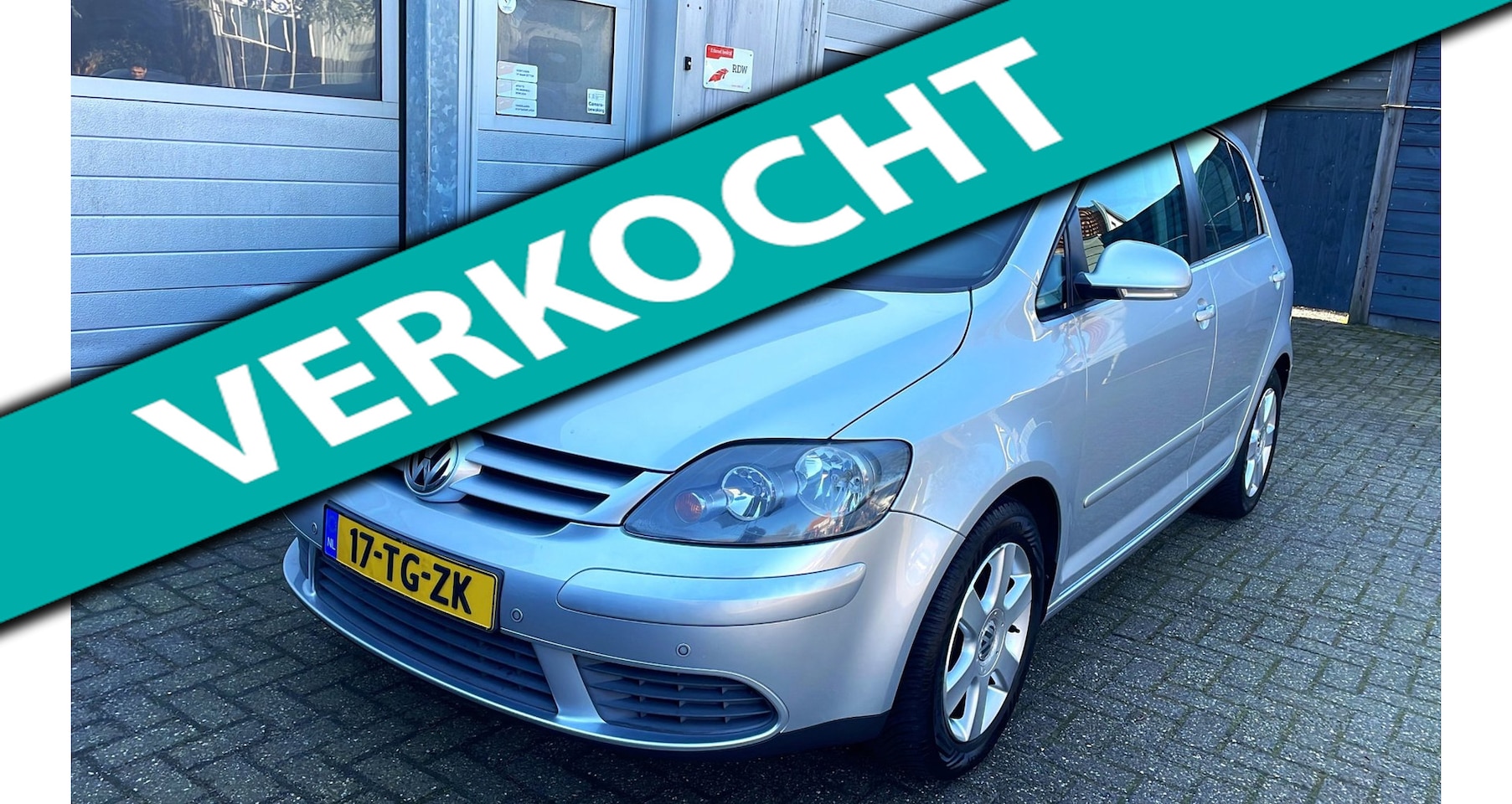 Volkswagen Golf Plus - 1.6 FSI AUT-Leer-Clima-Cruise-Trekhaak - AutoWereld.nl