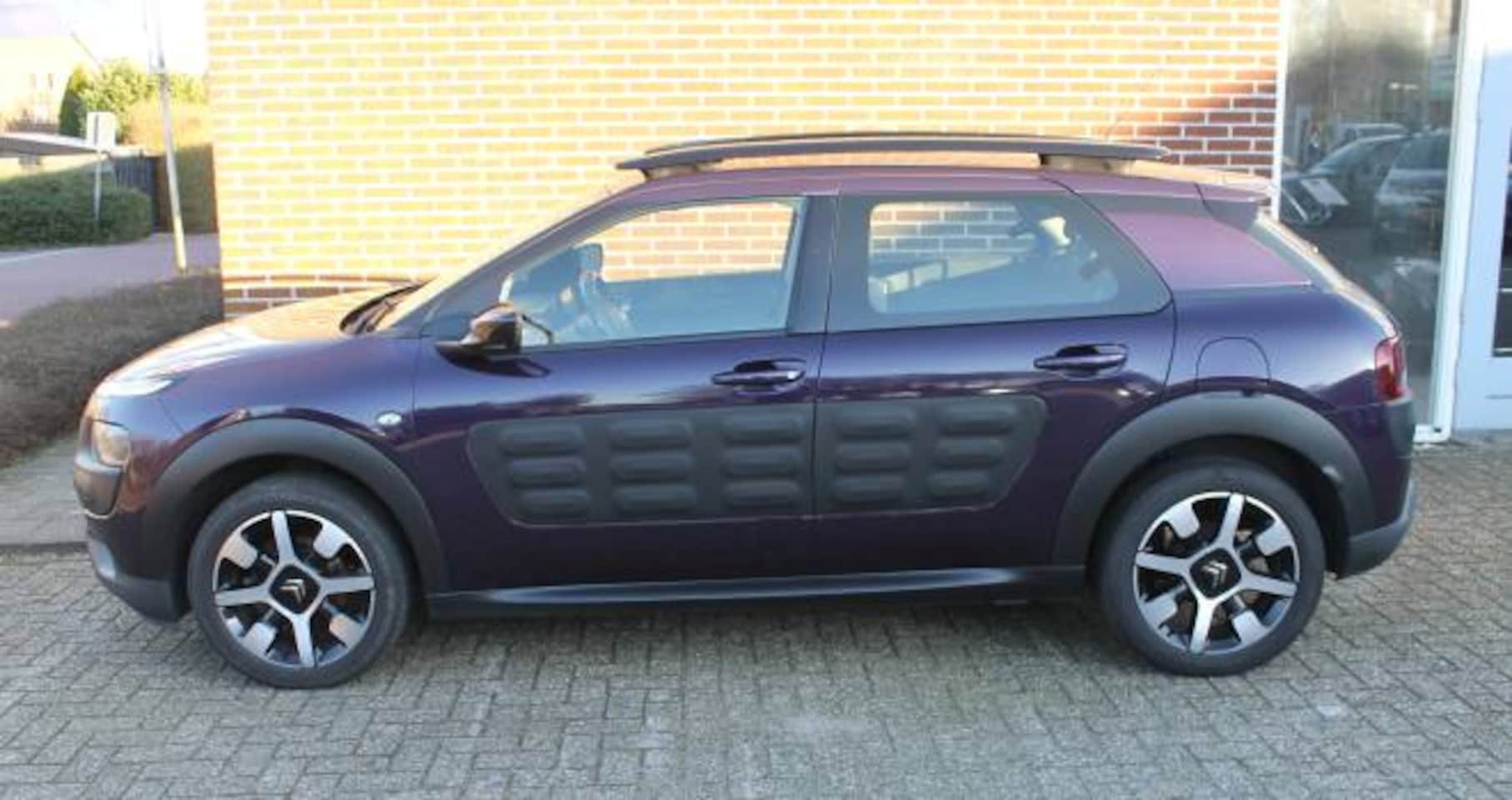 Citroën C4 Cactus - VTi 82pk Business