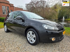 Volkswagen Golf - 1.4 TSI Highline *apk:07-2026