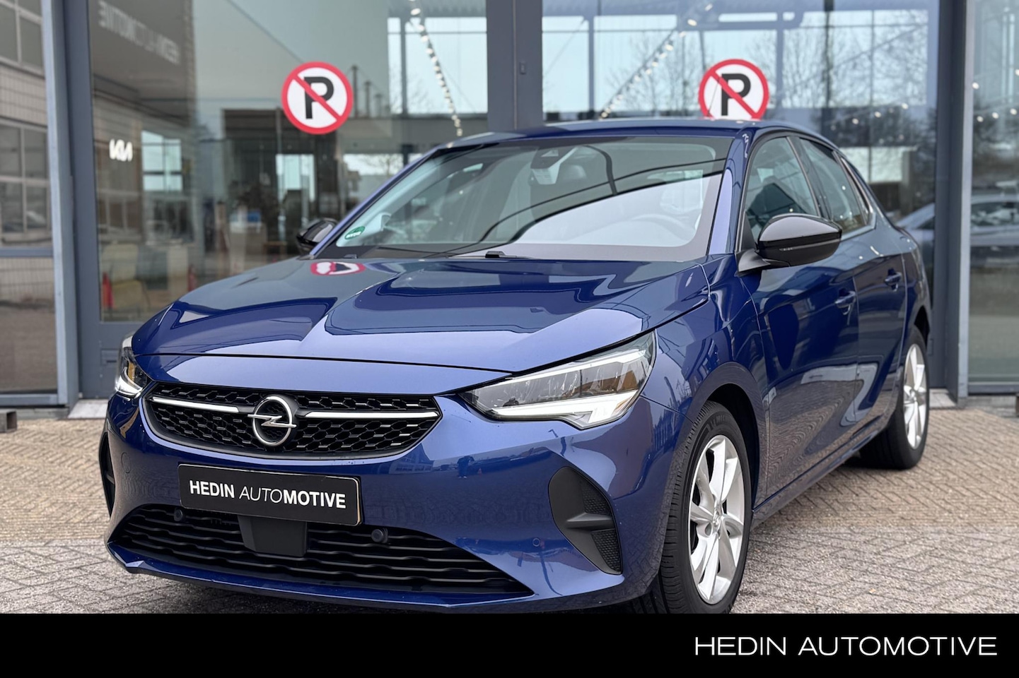 Opel Corsa - 1.2 Elegance Airco | Camera | Radio DAB | Cruisecontrol | LM velgen - AutoWereld.nl