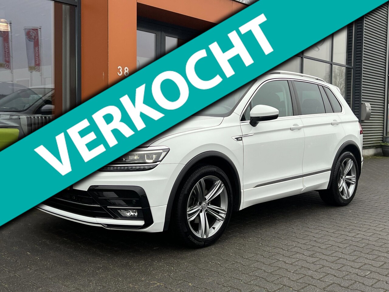 Volkswagen Tiguan - 1.4TSI ACT R-Line automaat|Virtual dash - AutoWereld.nl