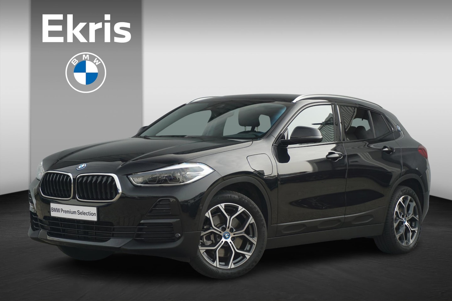 BMW X2 - xDrive25e 18'' / Active Cruise Control / Stuurwielrand verwarmd / Achteruitrijcamera - AutoWereld.nl