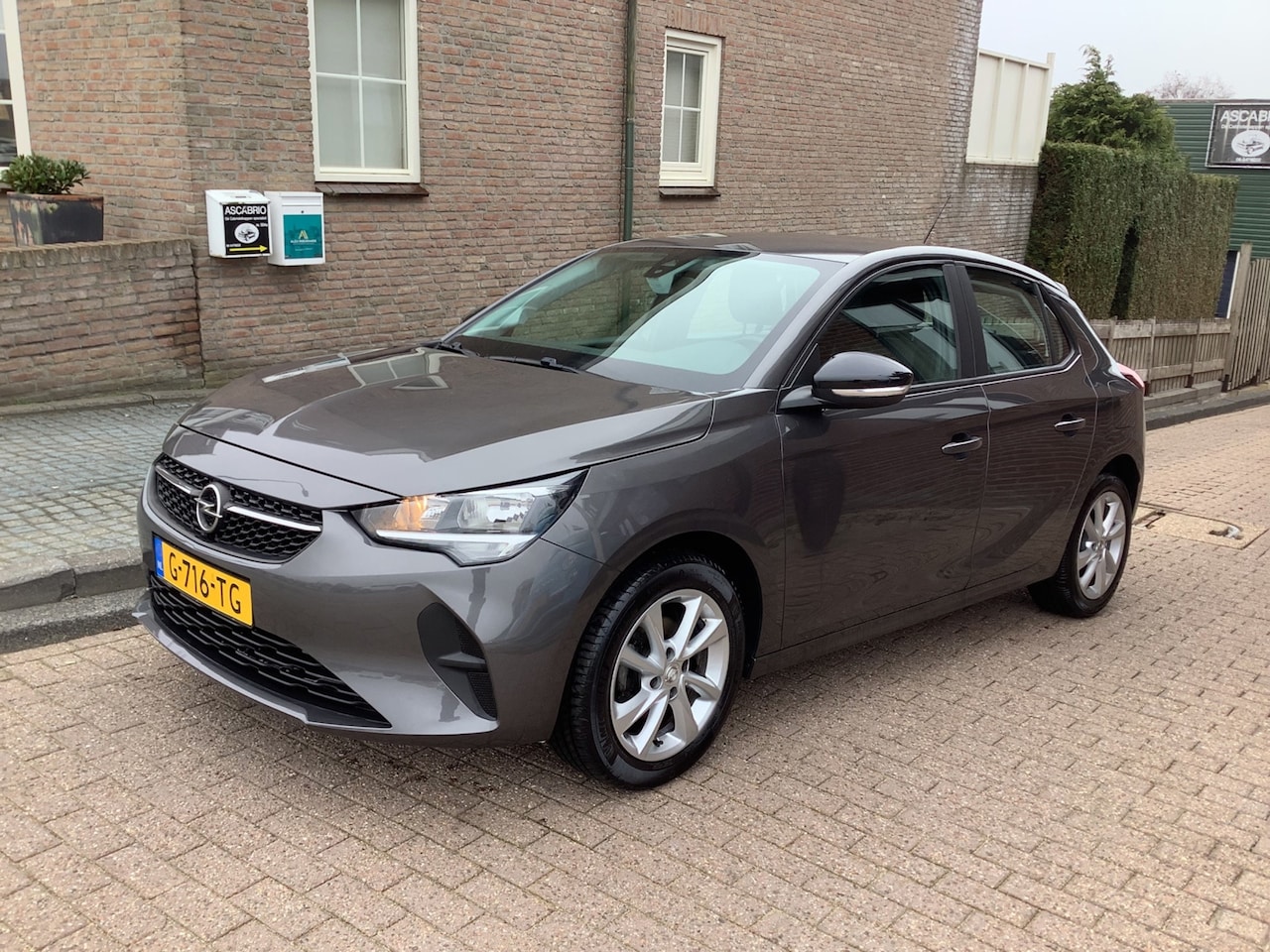 Opel Corsa - 1.2 Edition origineel 67000 km - AutoWereld.nl