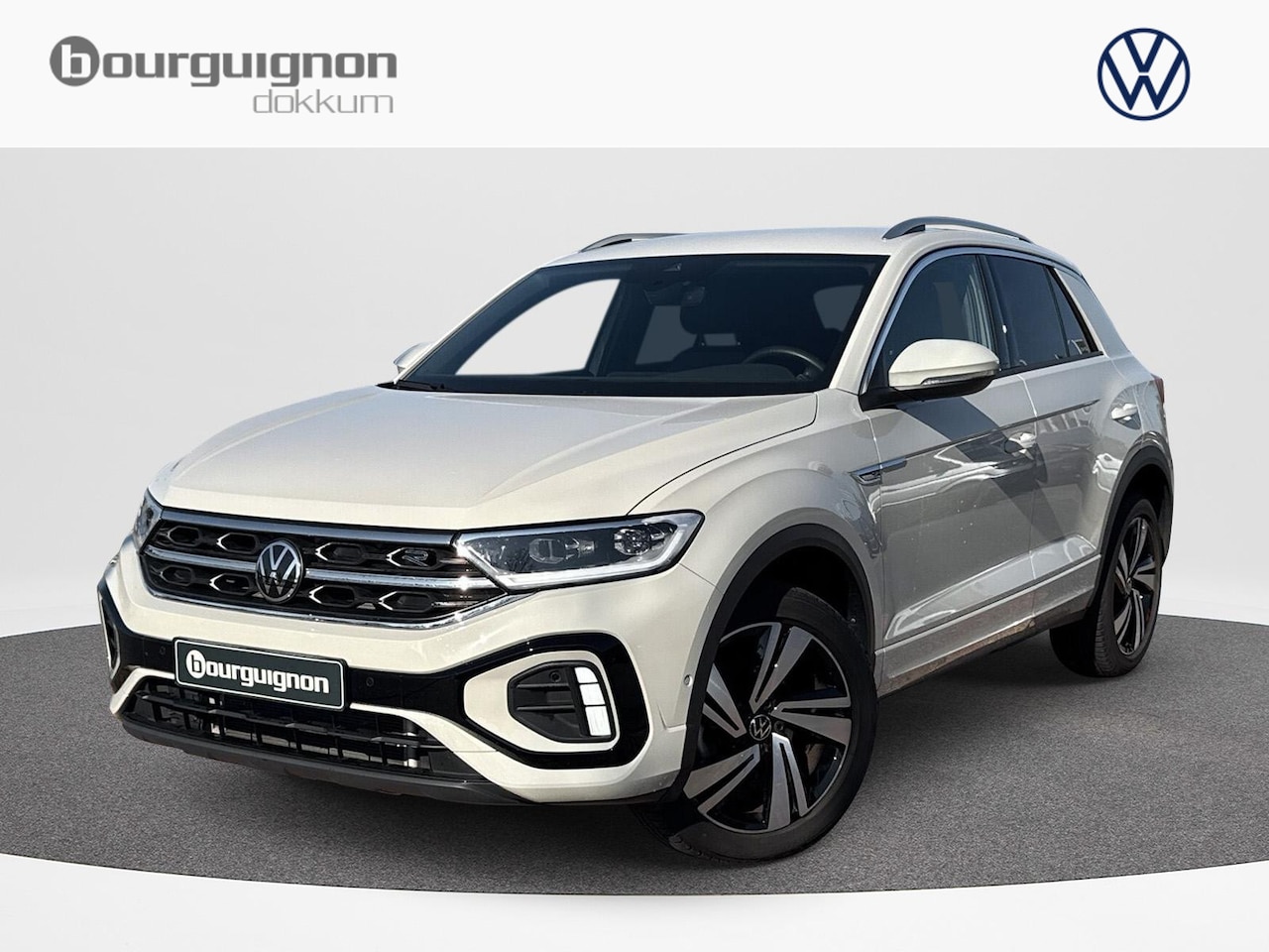Volkswagen T-Roc - 1.5 TSI R-Line | A. Camera | Privacy glas | LMV | LED | - AutoWereld.nl