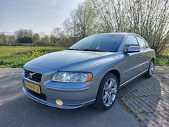Volvo S60 - 2.4 Drivers Edition 188.000 km | Youngtimer | Origineel NL | Goed onderhouden | Zeer netjes