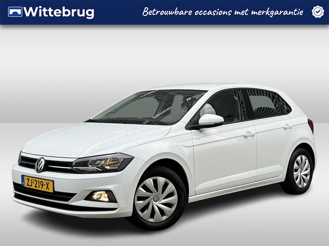 Volkswagen Polo - 1.0 TSI Comfortline / Airco / Navigatie / App connect / P4 - AutoWereld.nl
