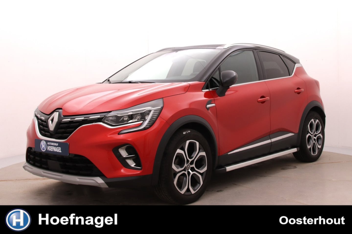 Renault Captur - 1.3 TCe 130 Intens | Automaat | Adaptive cruise | Stuur & Stoelverwarming | CarPlay | Came - AutoWereld.nl