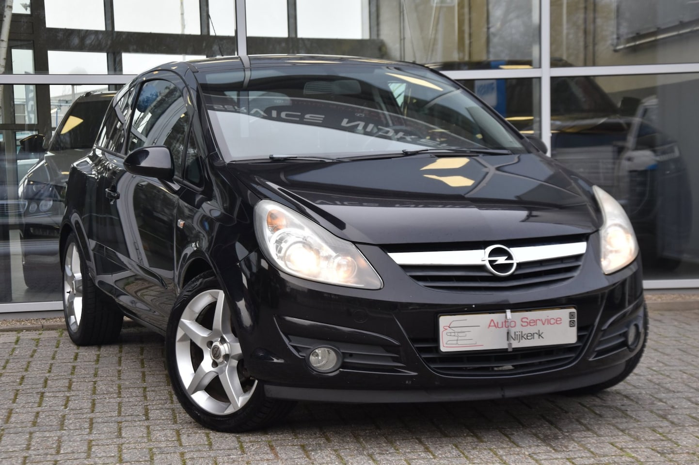 Opel Corsa - 1.4-16V Sport Airco Elek. Ramen Lm-Velgen 1ste Eigenaar - AutoWereld.nl