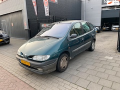 Renault Mégane Scénic - 2.0 RT Automaat Airco NAP APK
