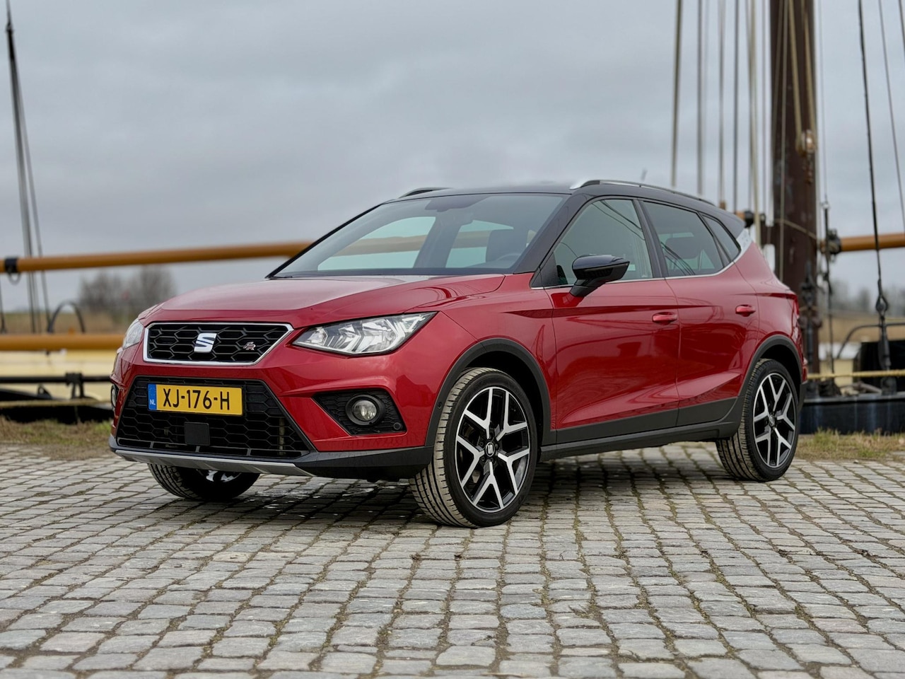 SEAT Arona - 1.5 TSI EVO FR Business Intense|Carplay|Camera|ACC - AutoWereld.nl