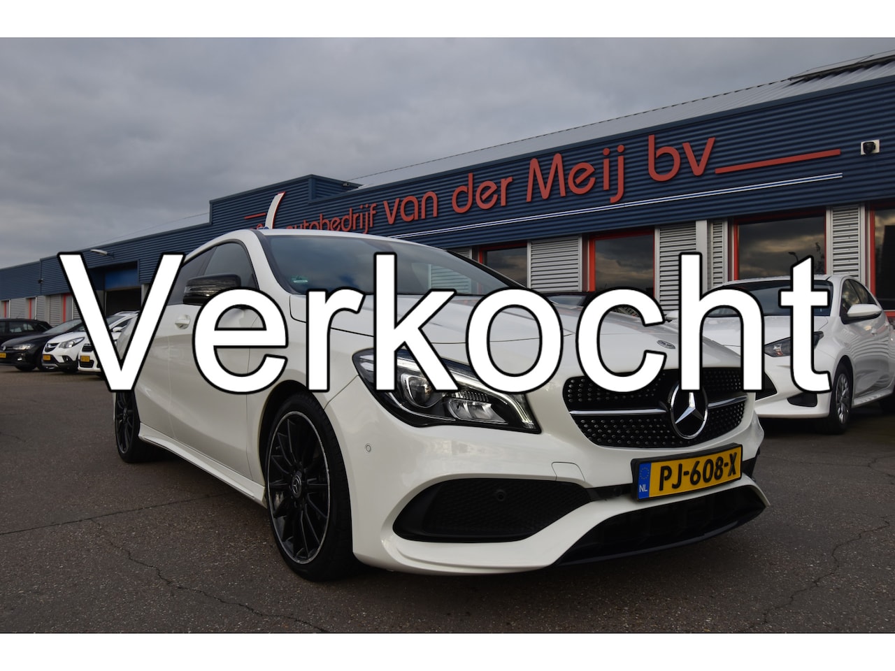 Mercedes-Benz CLA-klasse Shooting Brake - 180 Business Solution AMG 180 Business Solution AMG , TREKHAAK , LED KOPL ,  CR CONTR , NAVI , PDC V+A , LMV18 , - AutoWereld.nl