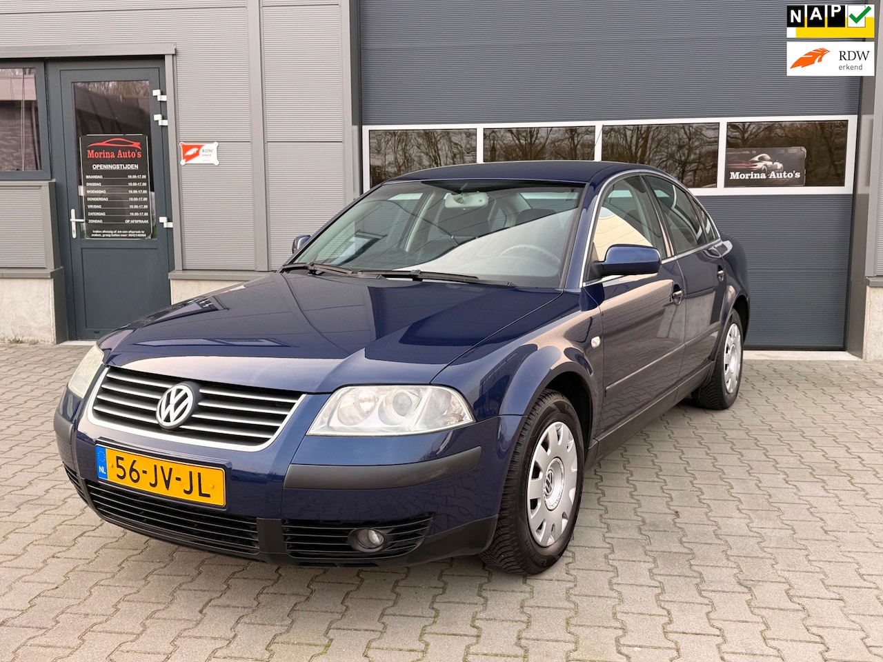 Volkswagen Passat - 1.6 Comfortline 1.6 Comfortline - AutoWereld.nl