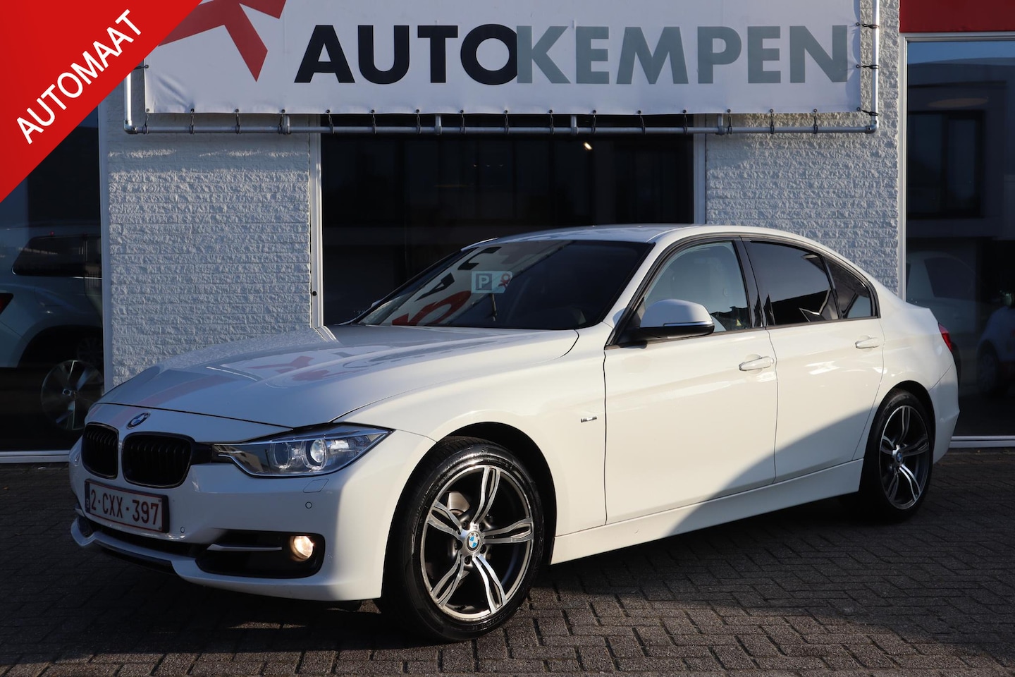 BMW 3-serie - 320i HIGH EXECUTIVE LEDER|CRUISE|NAVI|KAN OP NL KENTEKEN ZONDER BPM - AutoWereld.nl