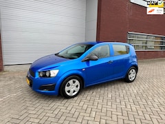 Chevrolet Aveo - 1.2 LS Airco Cruise Isofix Trekhaak Nap