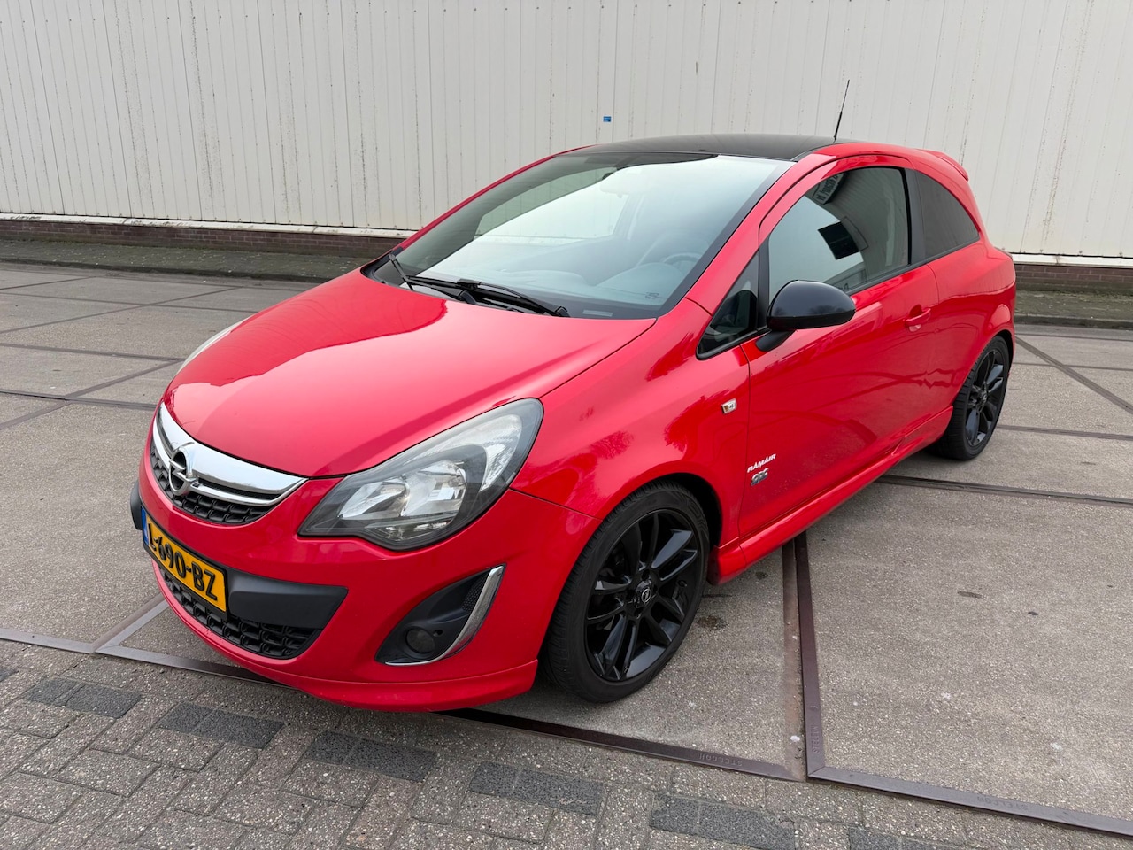 Opel Corsa - 1.4-16V Cosmo nieuwe apk lederen stoelen - AutoWereld.nl