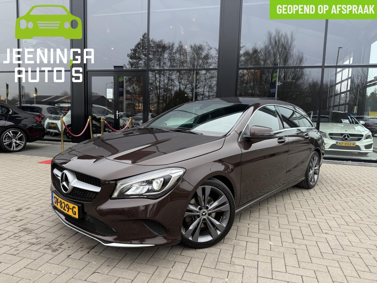 Mercedes-Benz CLA-klasse Shooting Brake - 180 Business Solution|Pano|ElekTrekhaak|Camera - AutoWereld.nl