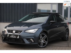 SEAT Ibiza - 1.0 TSI FR 115PK Pano Virtual Leder BEATS Stoelverw LED Navi CarPlay 6-Bak Garantie