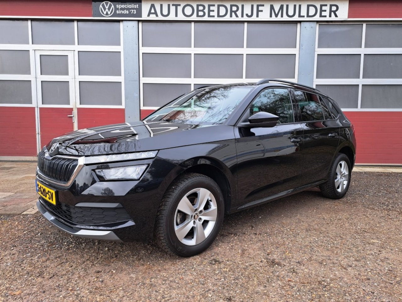 Skoda Kamiq - 1.0 TSI 110 Pk Sport Business Clima Pdc 6 bak, Apple Carplay - AutoWereld.nl