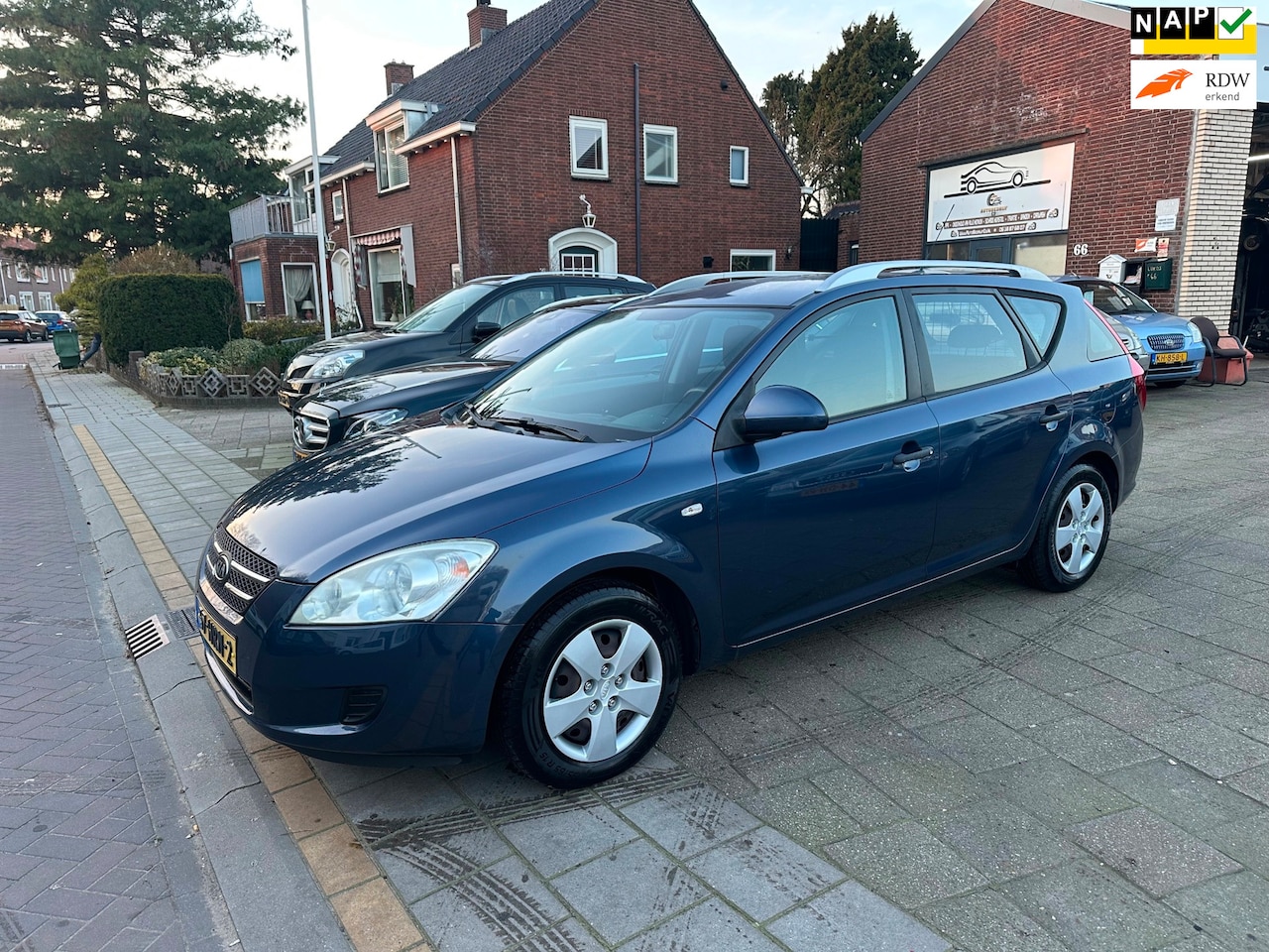 Kia Cee'd Sporty Wagon - 1.4 X-tra ISG | Eerste eigenaar - AutoWereld.nl