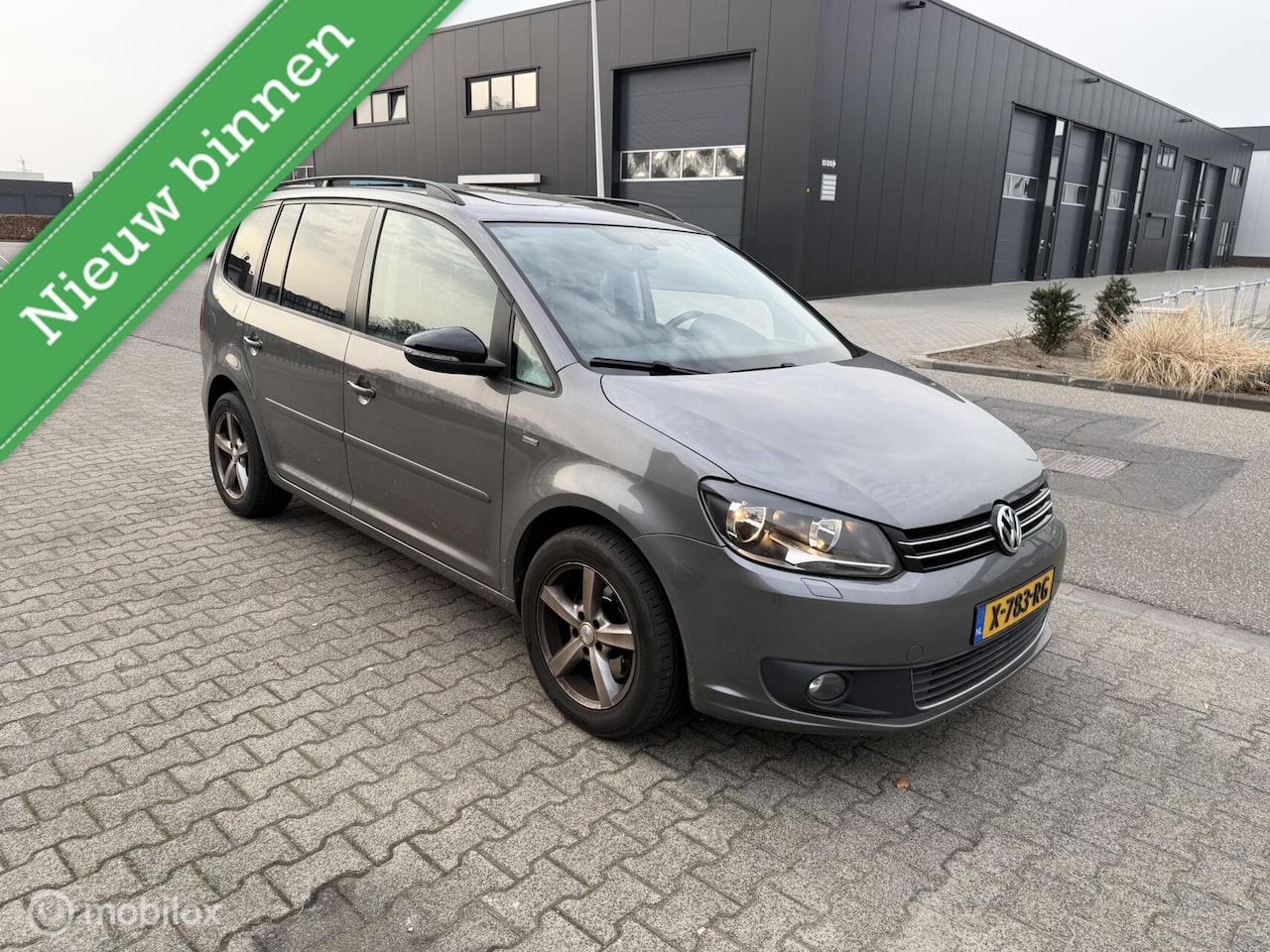 Volkswagen Touran - 1.4 TSI Comfortline pano - AutoWereld.nl