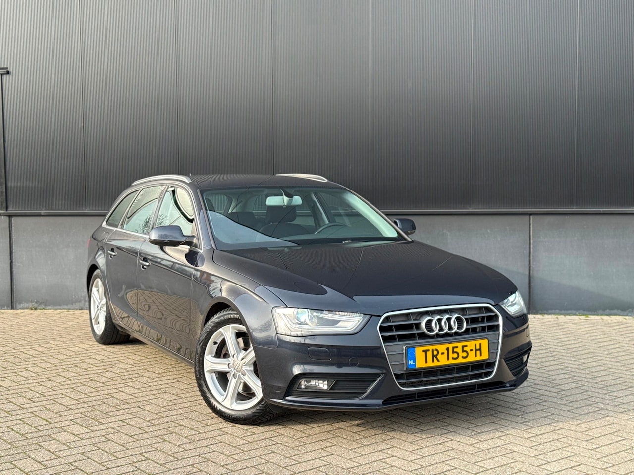 Audi A4 Avant - 2.0 TDI 150PK Pro Line (bj 2014) FACELIFT|XENON|NAVI|NETTE WAGEN! - AutoWereld.nl