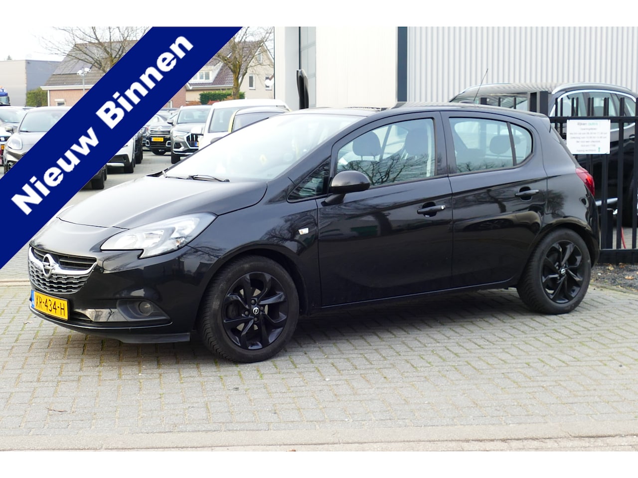 Opel Corsa - 1.4 4-Cil 90pk Favourite. BJ2019 65.000km. Navi, Airco, Cruise, 16"LMV All season banden - AutoWereld.nl