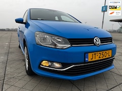 Volkswagen Polo - 1.4 TDI Comfortline AIRCO CRUISE CARPLAY NAP