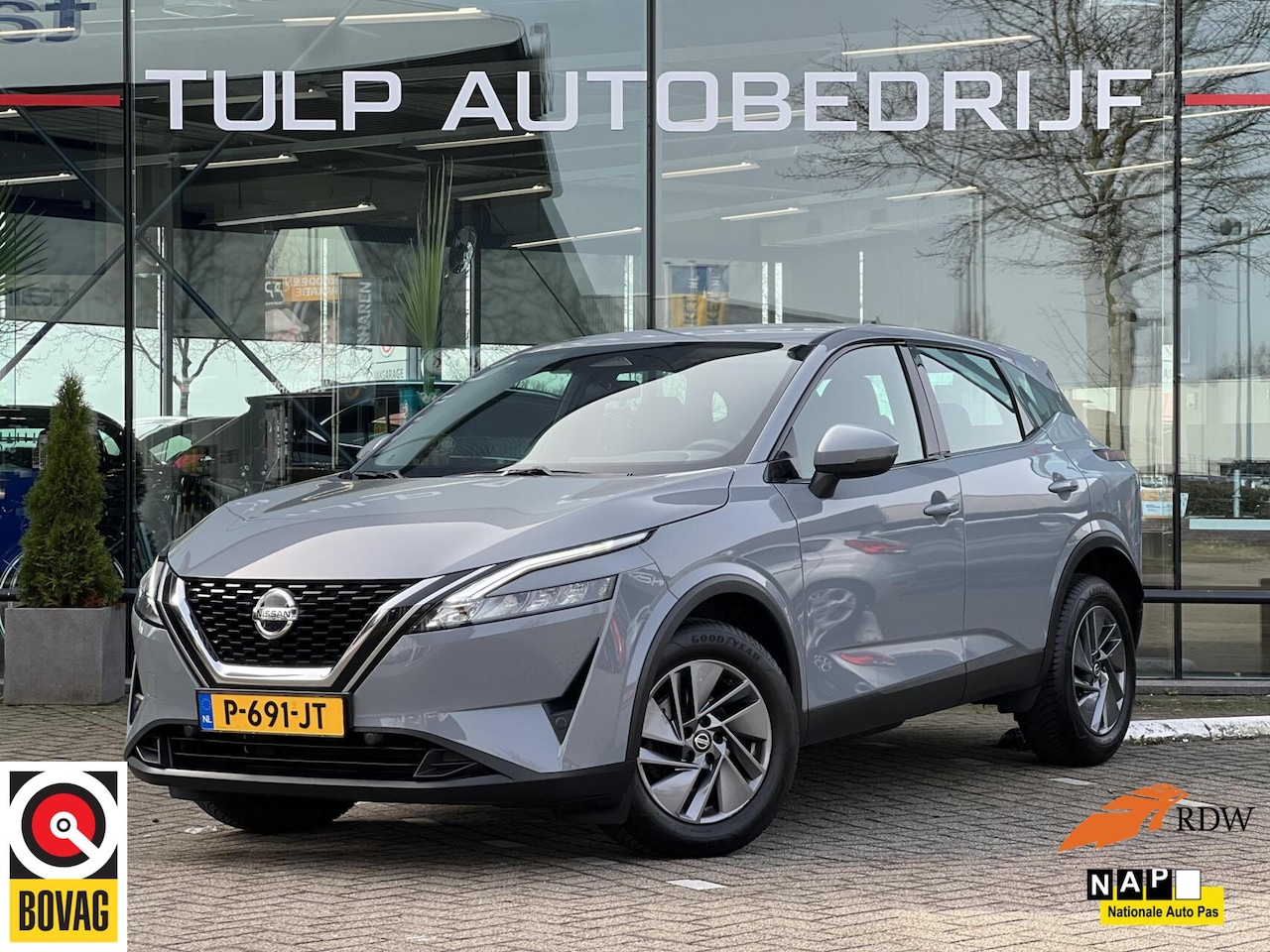 Nissan Qashqai - 1.3 MHEV Xtronic Business Design 1e Eig Dealer - AutoWereld.nl