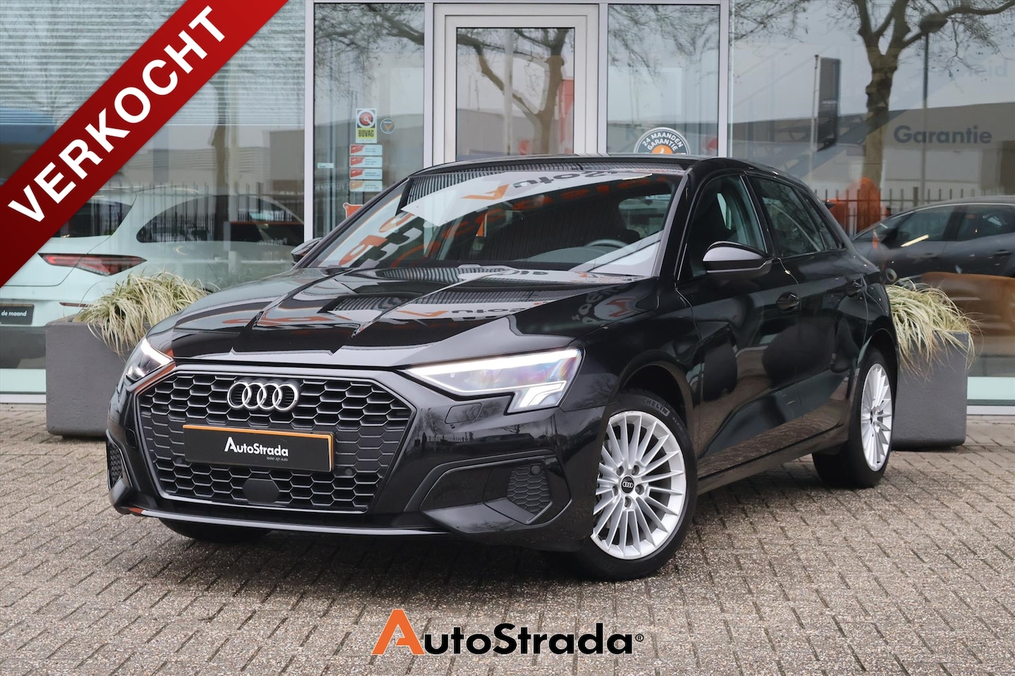 Audi A3 Sportback - 30 Business Edition TFSI 110pk | Adaptive Cruise | Virtual | Climate | Navi | LED | Keyles - AutoWereld.nl