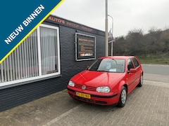 Volkswagen Golf - 1.4-16V Trendline