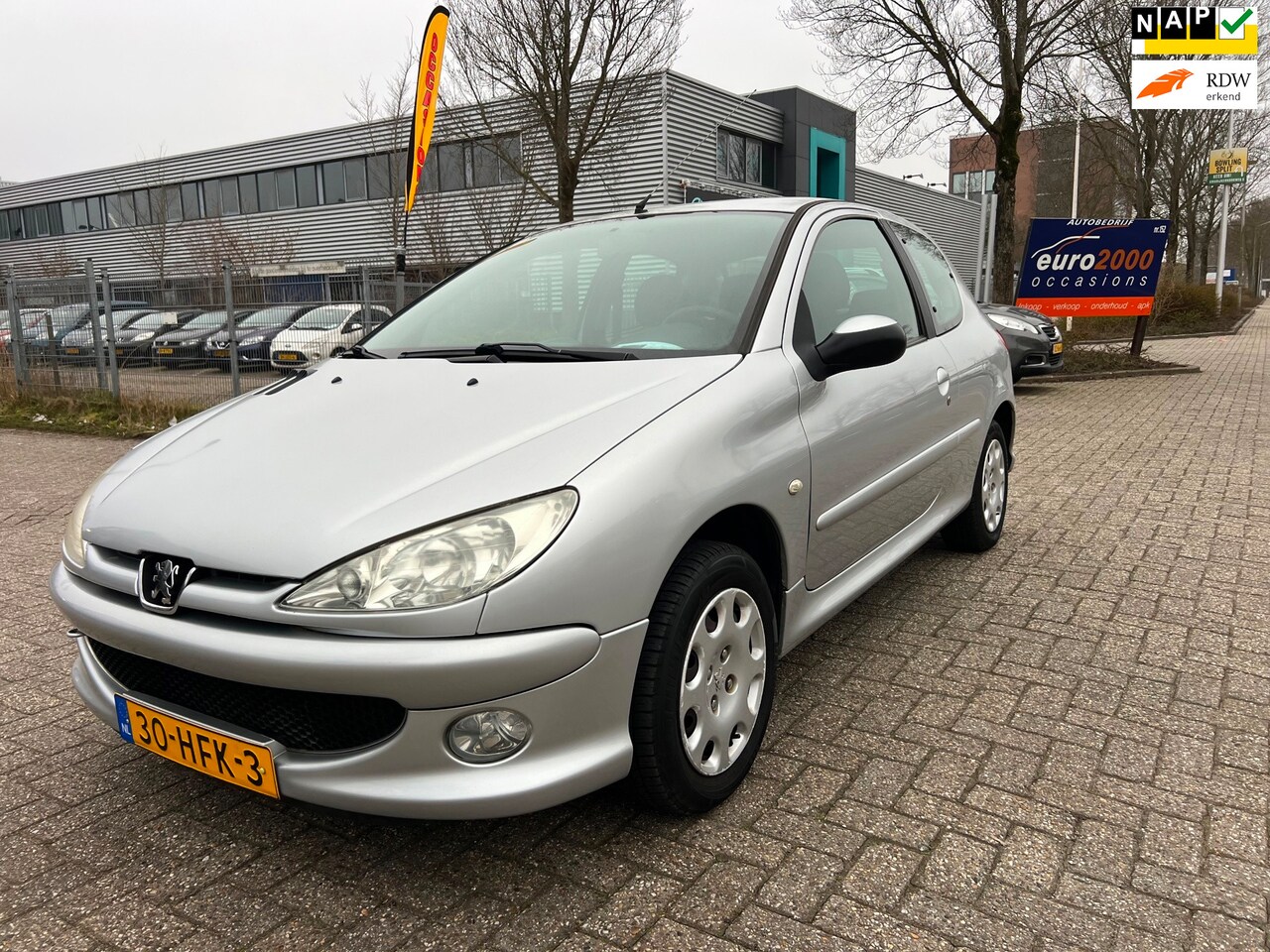 Peugeot 206 - 1.4 Génération - AIRCO - NETJES - NAP ! - AutoWereld.nl