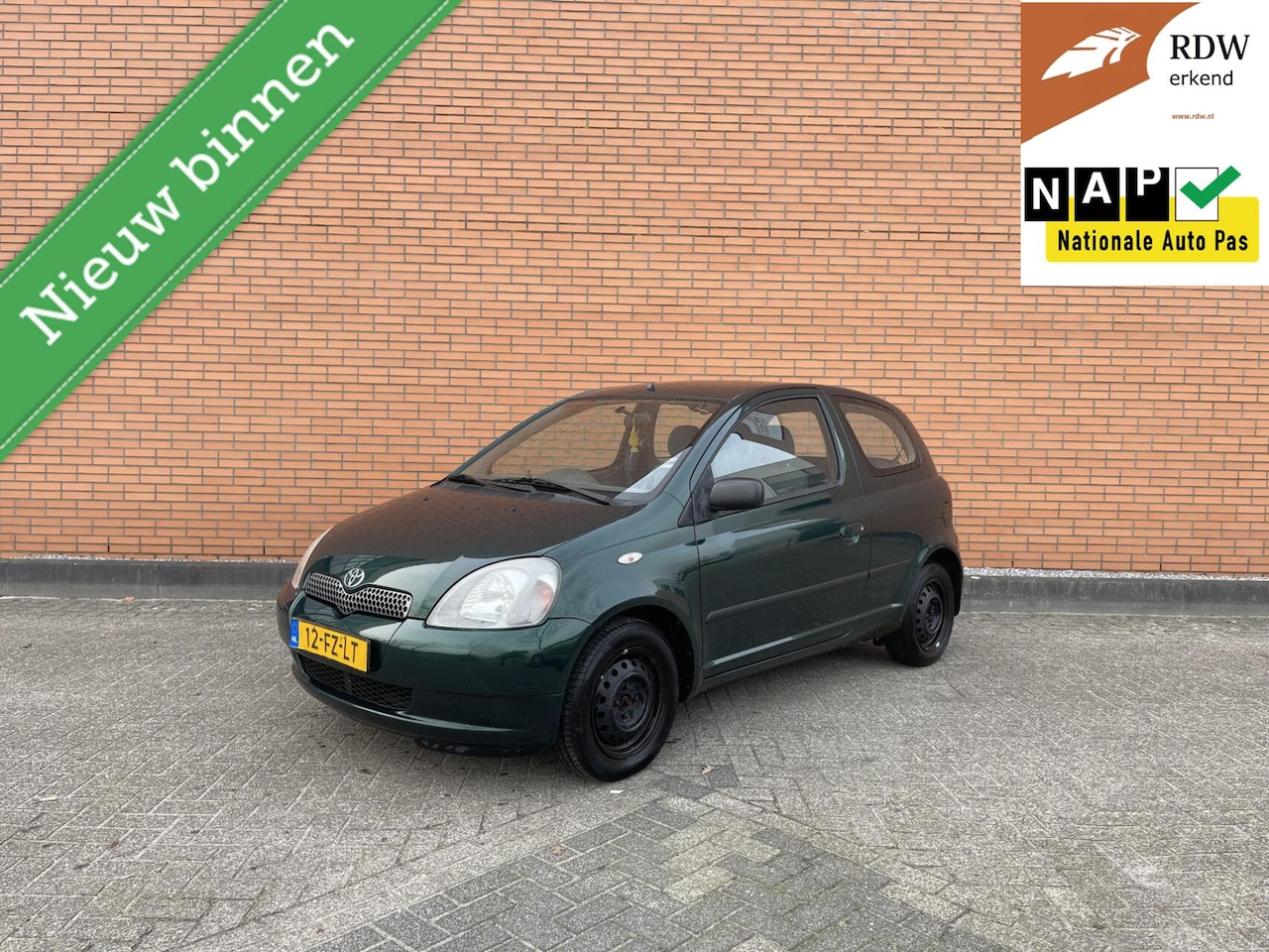 Toyota Yaris - 1.3-16V VVT-i Luna 203DKM | EXPORT | NAP | 3DRS - AutoWereld.nl