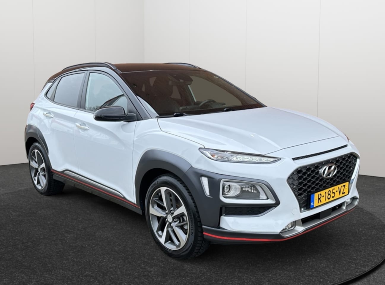 Kia Stonic - 1.0 T-GDi MHEV DynamicPlusLine Camera Carplay Velgen Carplay - AutoWereld.nl