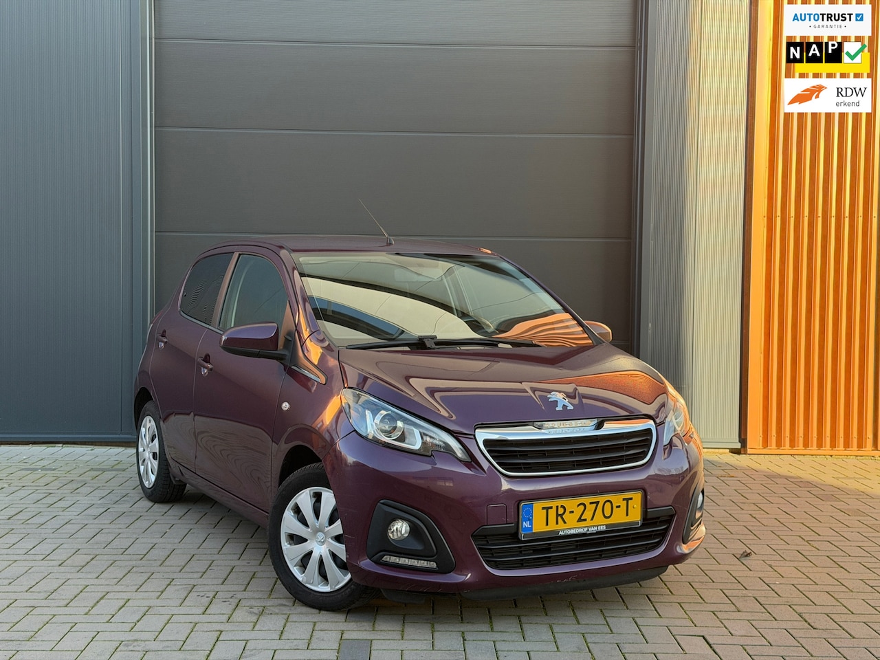 Peugeot 108 - 1.0 e-VTi Active achteruitrijcamera, scherm, speciale kleur - AutoWereld.nl